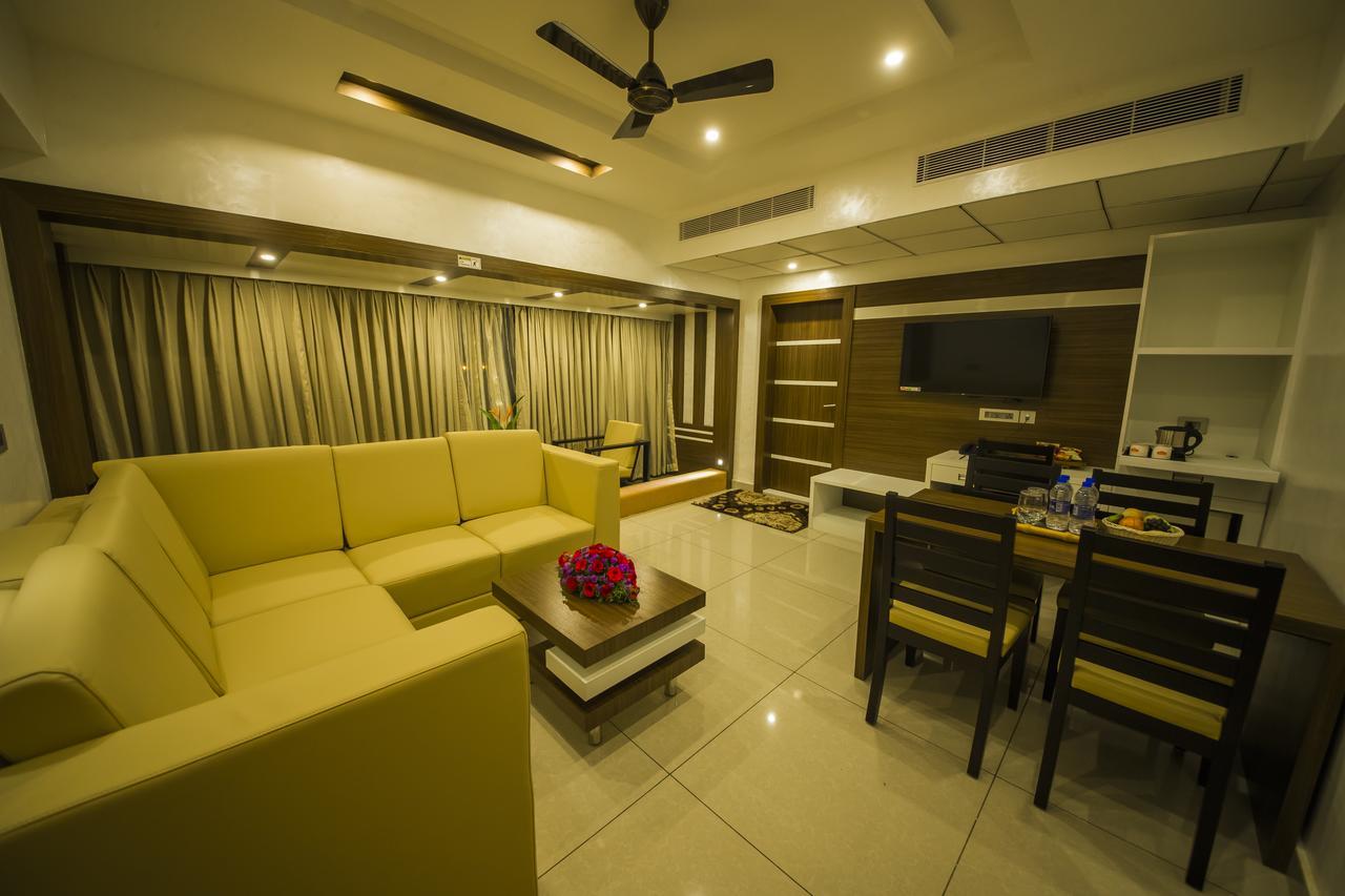 The Renai Cochin Hotel Kochi Exterior foto