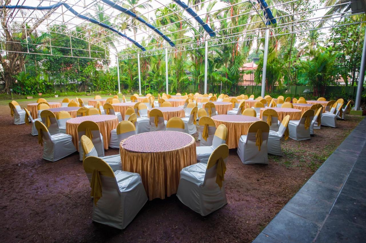 The Renai Cochin Hotel Kochi Exterior foto