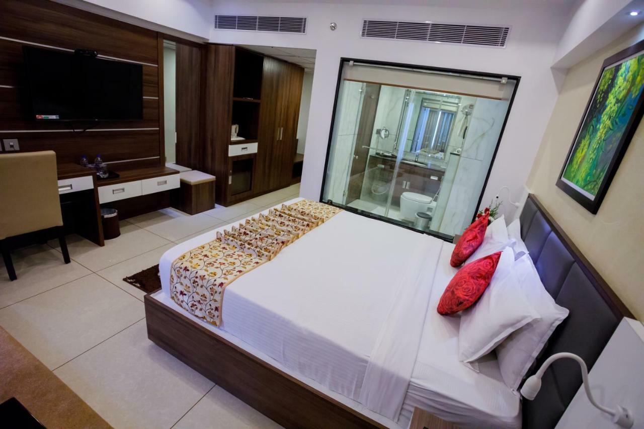 The Renai Cochin Hotel Kochi Exterior foto