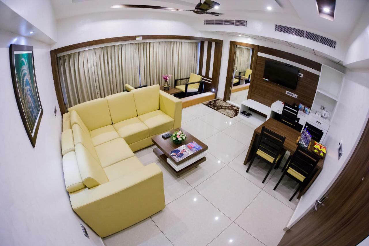 The Renai Cochin Hotel Kochi Exterior foto